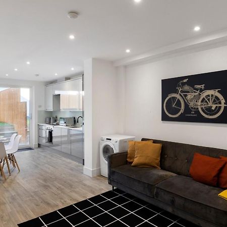 Star London Vivian Avenue 3-Bed Oasis With Garden Daire The Hyde Dış mekan fotoğraf